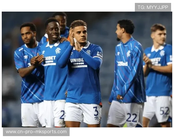 巴黎新援首秀破门，赢得全场掌声，巴黎新援首秀破门,赢得全场掌声